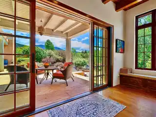 Magical Historic Eastside Home and Guest House