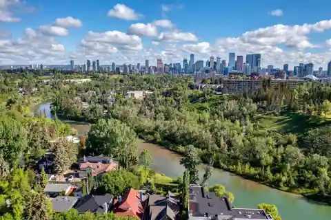 Riverfront Property in Prestigious Elbow Park