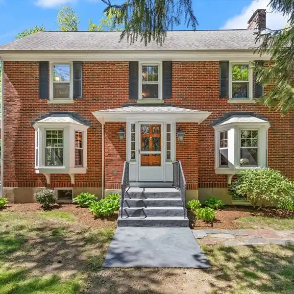 CLASSIC RED BRICK COLONIAL HOME