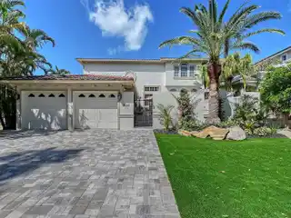 Elegant Coastal Living Steps from Shell Beach