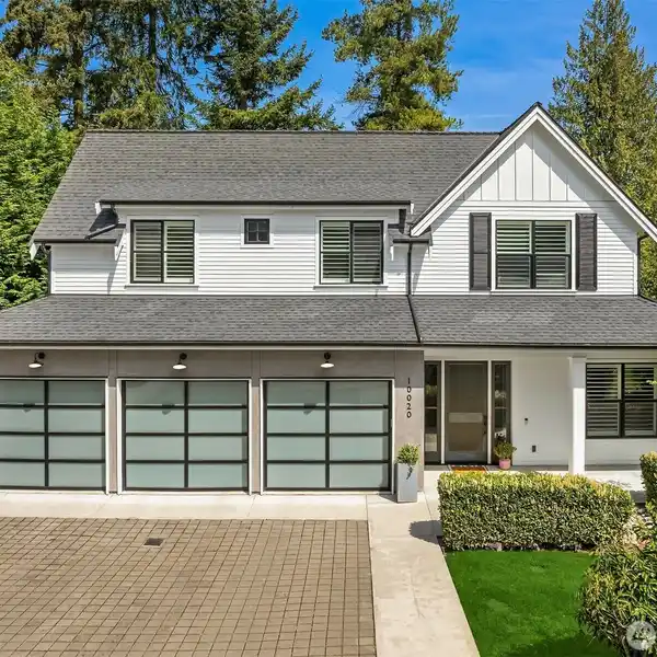 REFINED MODERN FARMHOUSE IN THE COVETED CLYDE HILL AREA
