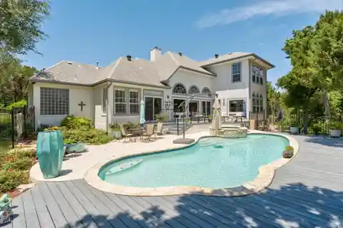 Custom Stunner in Crystal Mountain at Barton Creek