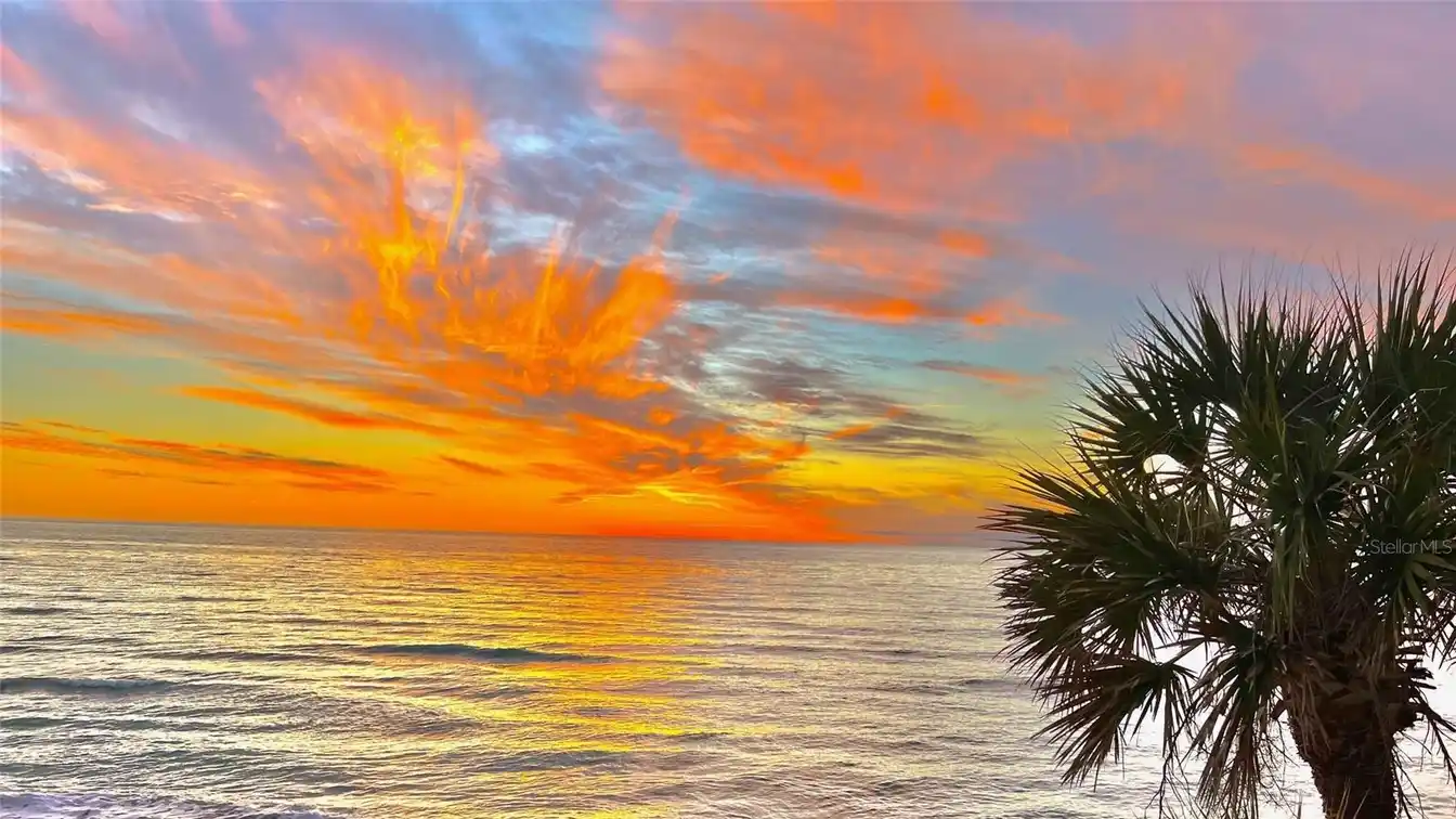 Serene Gulf-to-bay Property