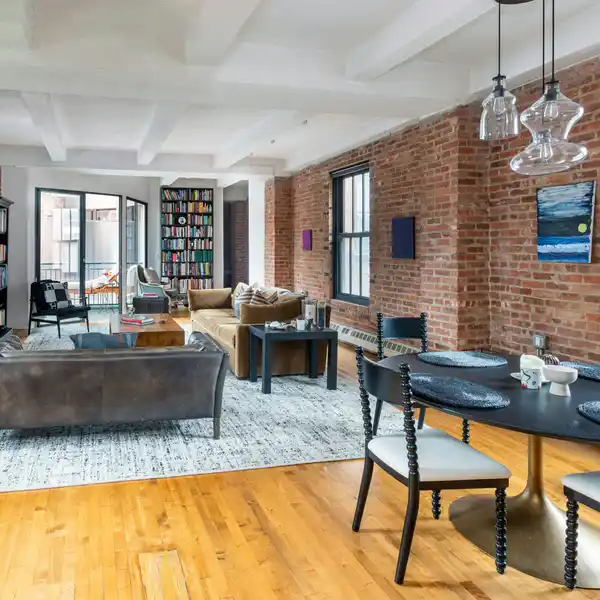 RARE TRIEBCA LOFT FOR RENT