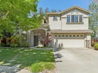 Beautifully Maintained Residence