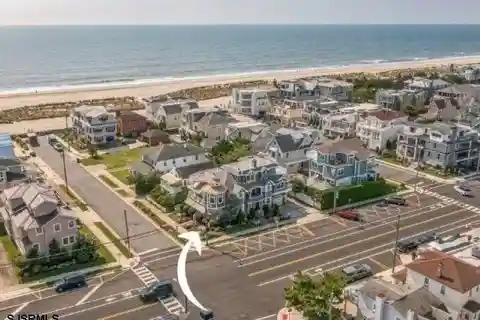 Custom-Built Coastal Beach House