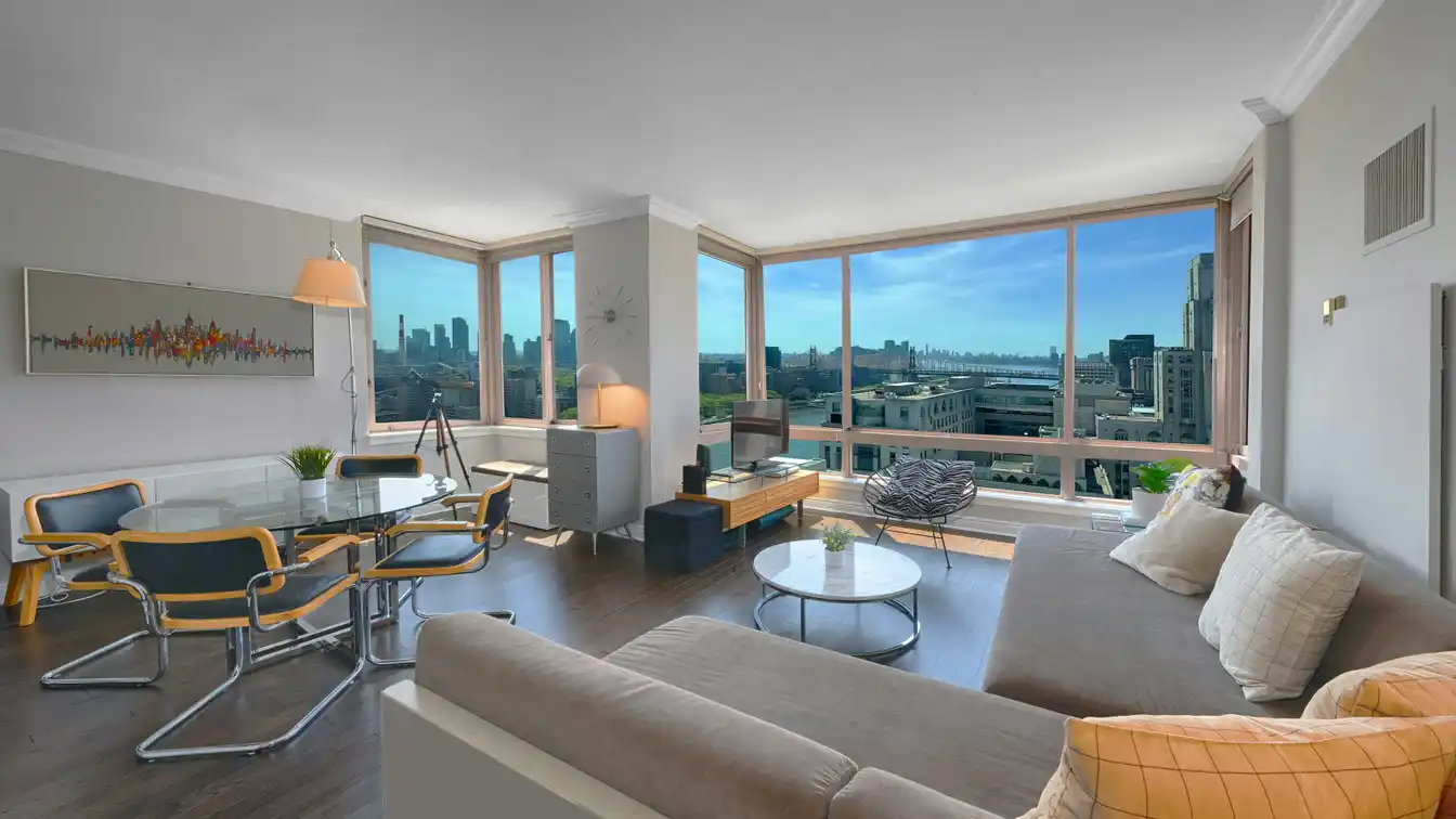 Sun-lit Upper East Side Condo in the Sky
