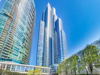 Light-Filled Home with Spectacular Views