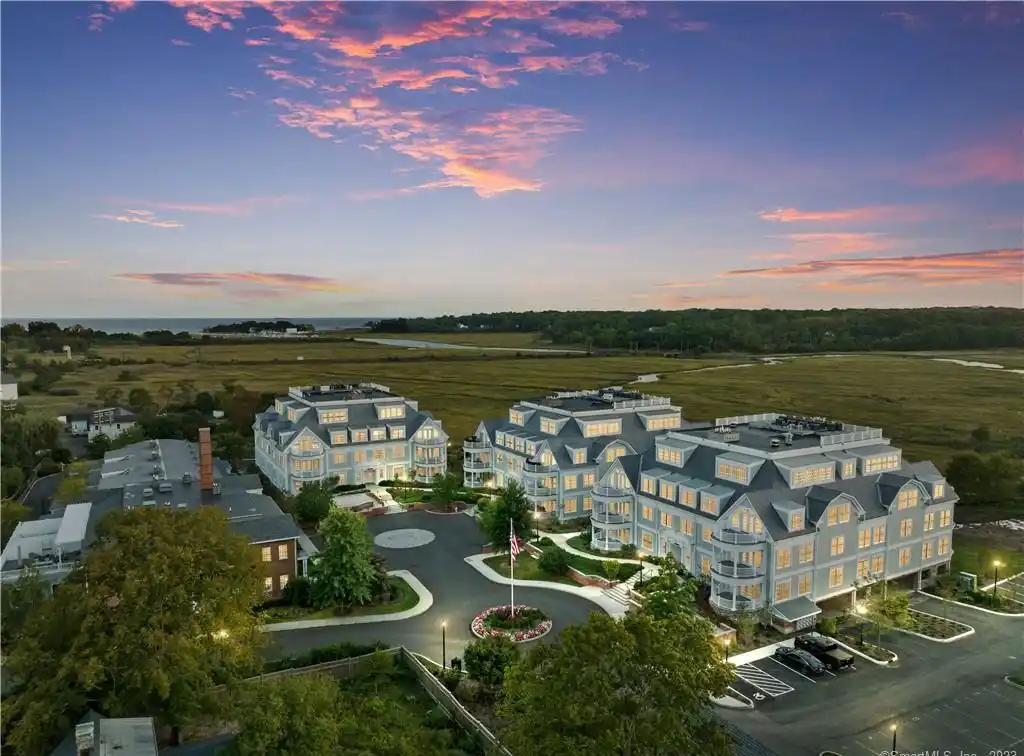 Exceptional Living at the Residences at 66 High Street