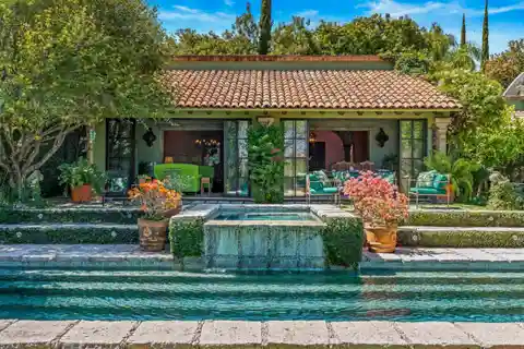 Casa Deal
