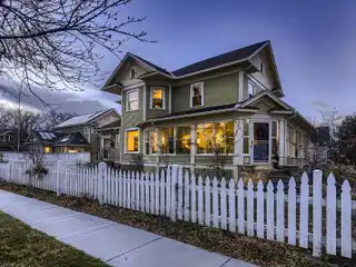 Exceptional 1915 Victorian-style Home