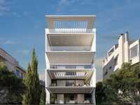 MODERN MAISONETTE IN GLYFADA